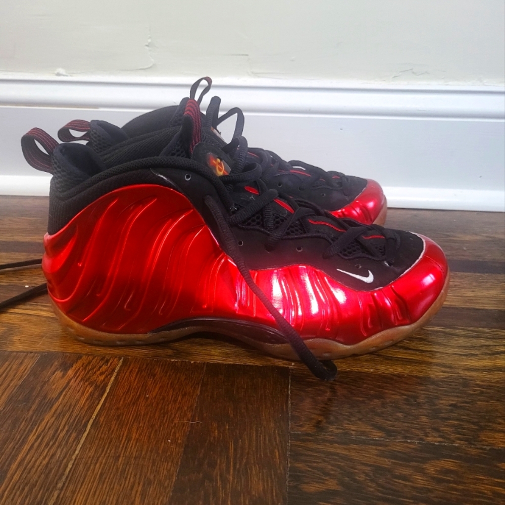 Foamposite One Penny (The Cranberry's)